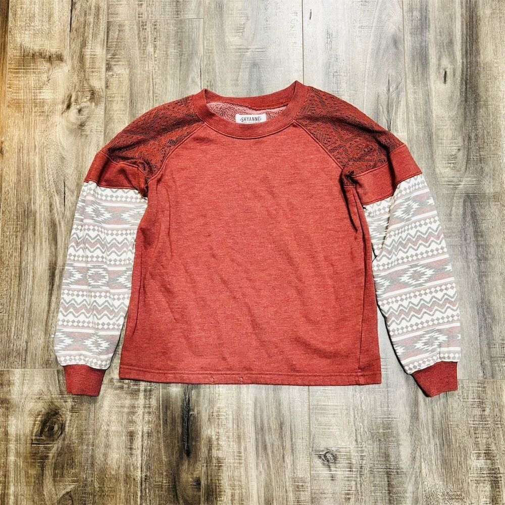 Shyanne Women's XS Red Fleece Mix Pullover‎ Sweatshirt Long Sleeve western